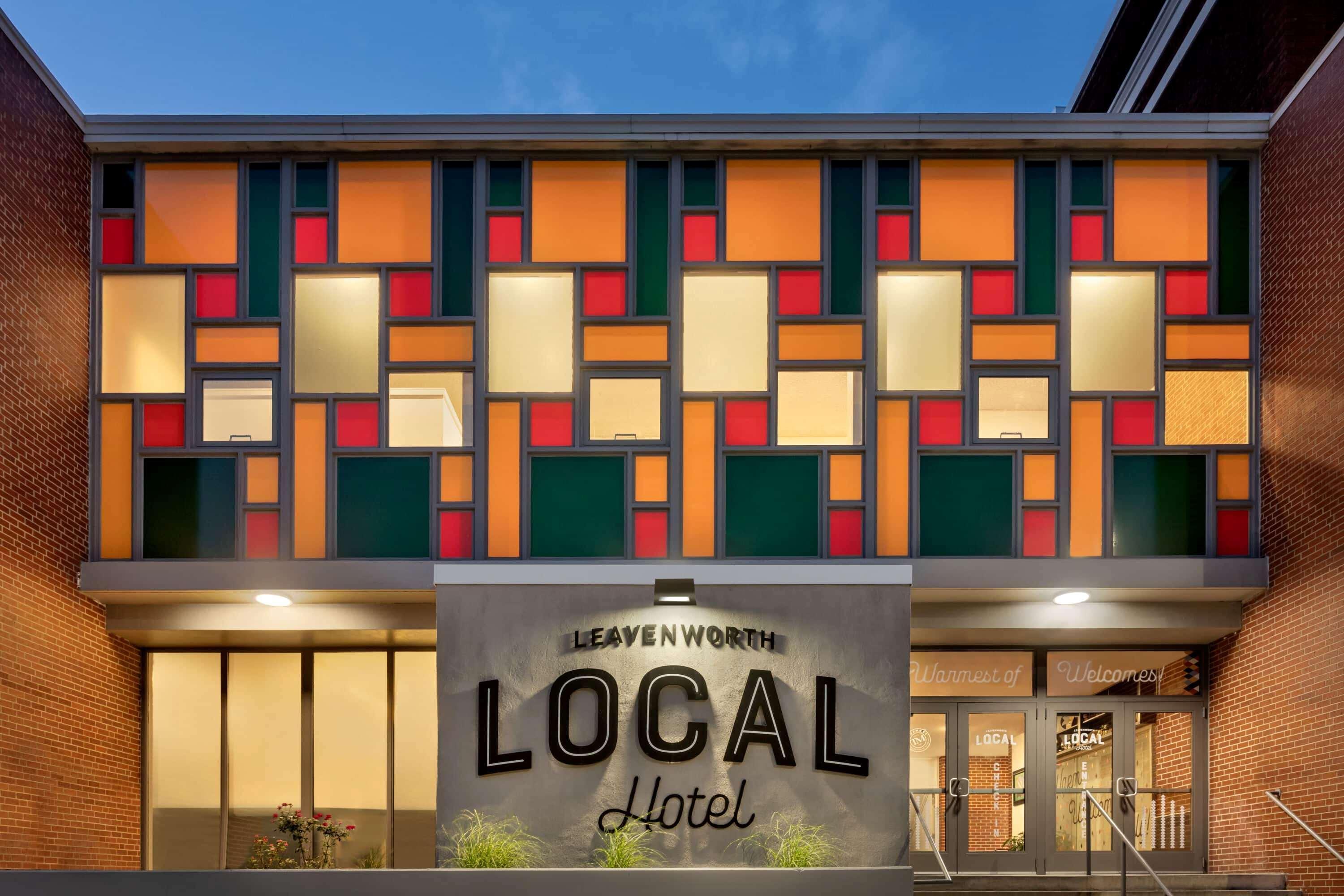Leavenworth Local Hotel Bagian luar foto